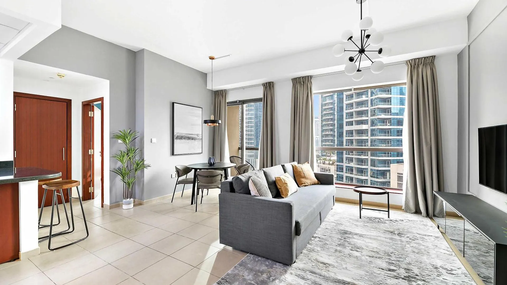 Silkhaus Just Furnished 1Bdr In Jbr Near The Beach location